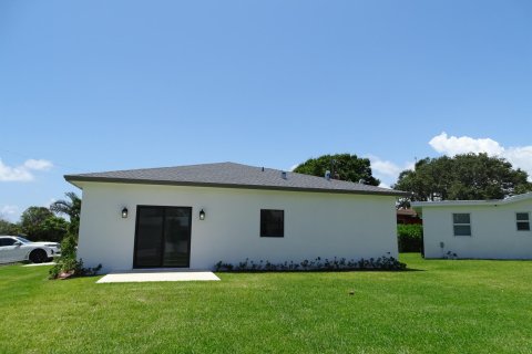 Villa ou maison à vendre à Boynton Beach, Floride: 3 chambres, 143.81 m2 № 1154143 - photo 2