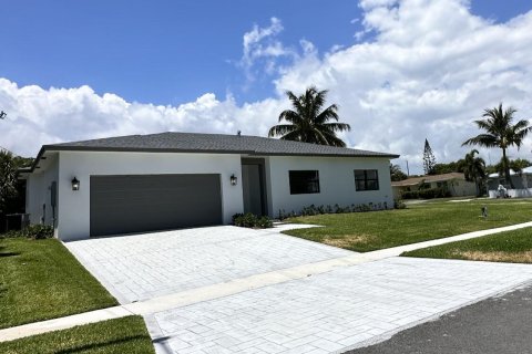 Villa ou maison à vendre à Boynton Beach, Floride: 3 chambres, 143.81 m2 № 1154143 - photo 28