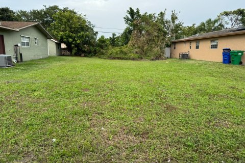 Terrain à vendre à Fort Lauderdale, Floride № 951942 - photo 1