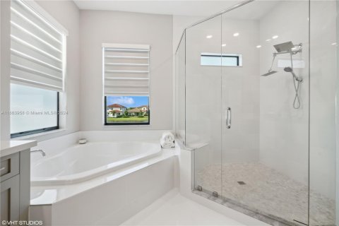 Casa en venta en Parkland, Florida, 5 dormitorios, 367.8 m2 № 1376029 - foto 29