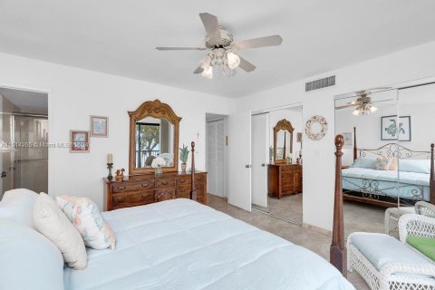 Copropriété à vendre à Key Largo, Floride: 2 chambres, 118.73 m2 № 948647 - photo 18