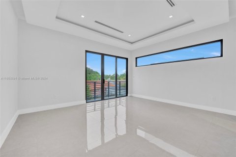 Touwnhouse à vendre à Miami, Floride: 3 chambres, 208.75 m2 № 1357207 - photo 17