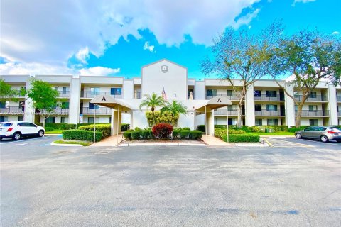 Condominio en venta en Tamarac, Florida, 2 dormitorios, 114.08 m2 № 630372 - foto 29