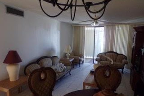 Copropriété à vendre à Lauderdale Lakes, Floride: 2 chambres, 93.83 m2 № 979098 - photo 12