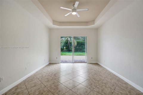 Villa ou maison à vendre à Miramar, Floride: 5 chambres, 271 m2 № 1295037 - photo 13