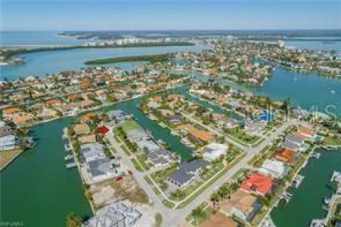 Terrain à vendre à Marco Island, Floride № 475012 - photo 10