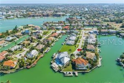 Купить земельный участок в Марко-Айленд, Флорида № 475012 - фото 11