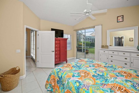 Townhouse in Punta Gorda, Florida 2 bedrooms, 174.38 sq.m. № 1355746 - photo 19