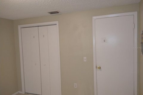 Снять в аренду квартиру в Порт-Ричи, Флорида 2 спальни, 76.92м2, № 997285 - фото 6