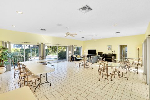 Condominio en venta en Stuart, Florida, 2 dormitorios, 127.28 m2 № 996355 - foto 3