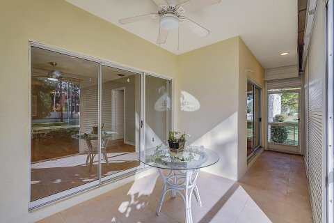 Condo in Stuart, Florida, 2 bedrooms  № 996355 - photo 10