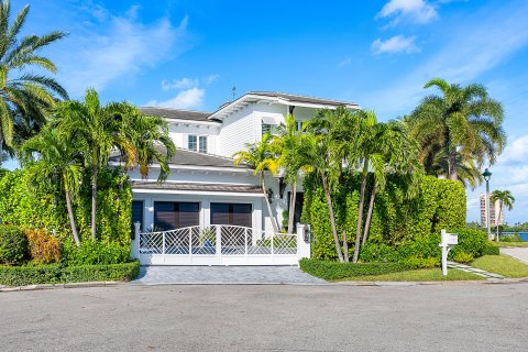 Villa ou maison à vendre à Riviera Beach, Floride: 5 chambres, 441.56 m2 № 869375 - photo 26