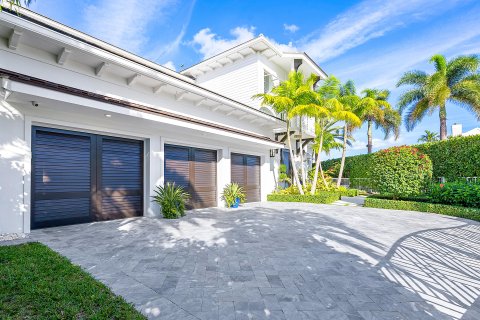 Villa ou maison à vendre à Riviera Beach, Floride: 5 chambres, 441.56 m2 № 869375 - photo 25