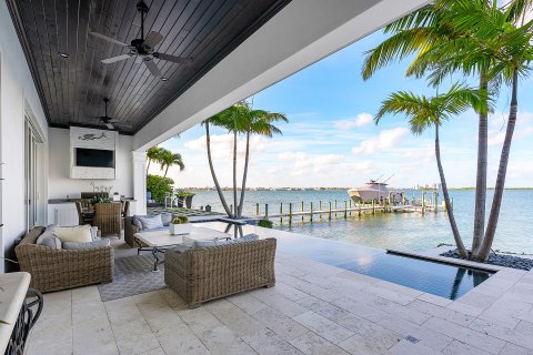 Villa ou maison à vendre à Riviera Beach, Floride: 5 chambres, 441.56 m2 № 869375 - photo 19