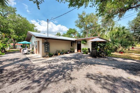 Propiedad comercial en venta en Punta Gorda, Florida, 2 dormitorios, 216.65 m2 № 1169188 - foto 6