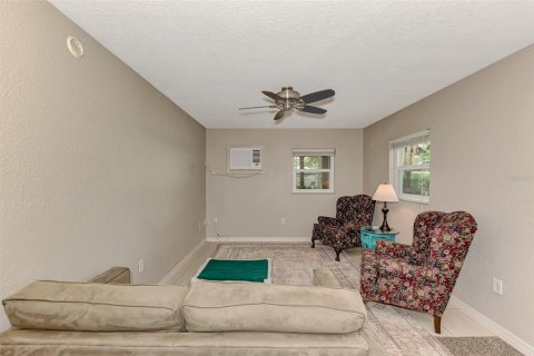 Купить коммерческую недвижимость в Пунта-Горда, Флорида 6 спален, 282.42м2, № 1169187 - фото 29