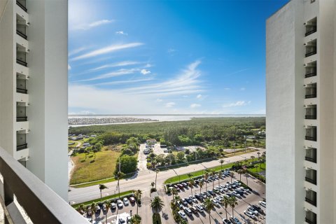 Condominio en venta en Jensen Beach, Florida, 2 dormitorios, 119.84 m2 № 1128019 - foto 7