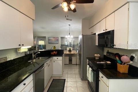 Casa en venta en San Antonio, Florida, 2 dormitorios, 122.35 m2 № 1342377 - foto 10