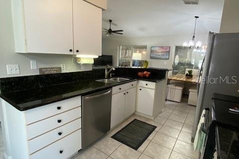 Casa en venta en San Antonio, Florida, 2 dormitorios, 122.35 m2 № 1342377 - foto 7