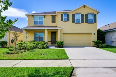 Casa en venta en Kissimmee, Florida, 5 dormitorios, 248.42 m2 № 1342340 - foto 1