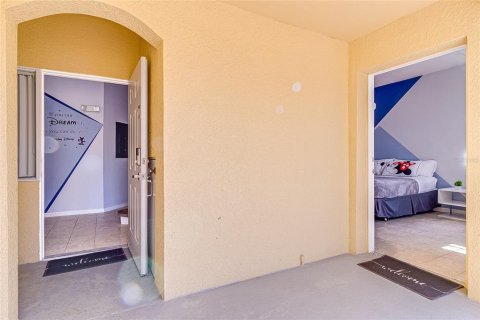 Touwnhouse à vendre à Kissimmee, Floride: 4 chambres, 152.82 m2 № 1342376 - photo 6