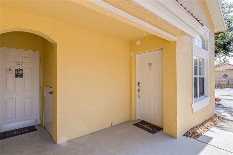 Townhouse in Kissimmee, Florida 4 bedrooms, 152.82 sq.m. № 1342376 - photo 5