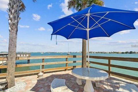 Copropriété à vendre à Belleair Bluffs, Floride: 2 chambres, 133.78 m2 № 1342342 - photo 29