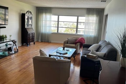 Copropriété à vendre à Belleair Bluffs, Floride: 2 chambres, 133.78 m2 № 1342342 - photo 18