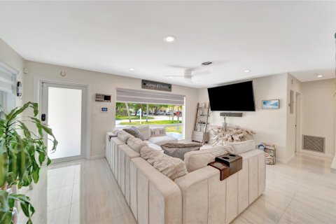 Casa en venta en Fort Lauderdale, Florida, 3 dormitorios, 119.38 m2 № 1183206 - foto 26