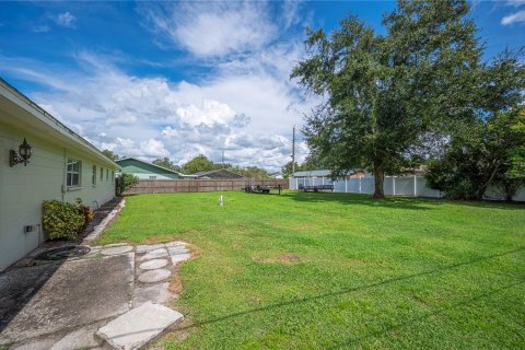 House in Lakeland, Florida 3 bedrooms, 166.48 sq.m. № 1406872 - photo 16