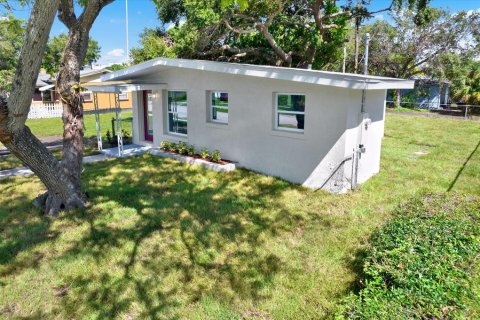 Villa ou maison à vendre à Saint Petersburg, Floride: 2 chambres, 64.38 m2 № 1349417 - photo 19