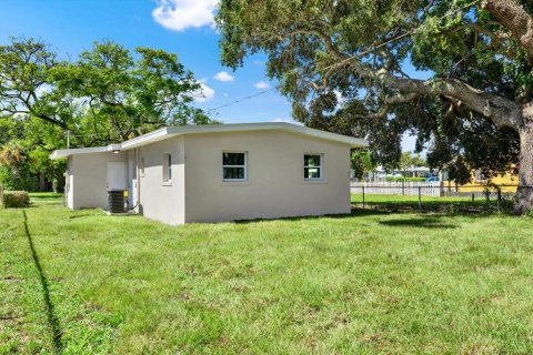 Villa ou maison à vendre à Saint Petersburg, Floride: 2 chambres, 64.38 m2 № 1349417 - photo 16