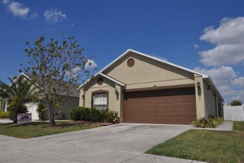 Villa ou maison à vendre à Orlando, Floride: 3 chambres, 118.26 m2 № 1402016 - photo 1