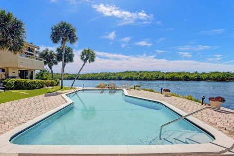 Touwnhouse à vendre à Highland Beach, Floride: 3 chambres, 269.23 m2 № 1224657 - photo 11