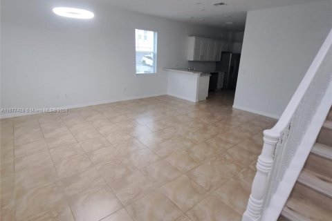 Adosado en venta en Hollywood, Florida, 3 dormitorios, 145.02 m2 № 1410677 - foto 12