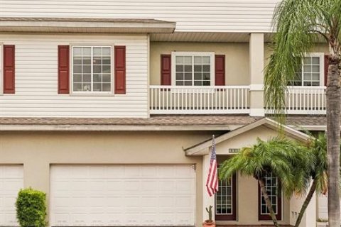 Touwnhouse à vendre à Palmetto, Floride: 4 chambres, 241.92 m2 № 1390224 - photo 3