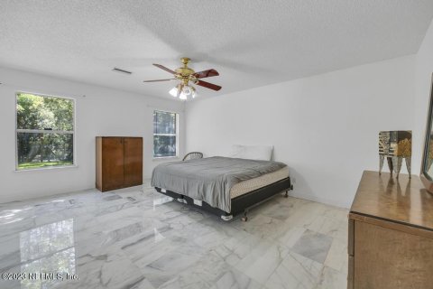 Villa ou maison à vendre à Jacksonville, Floride: 4 chambres, 269.23 m2 № 767128 - photo 17