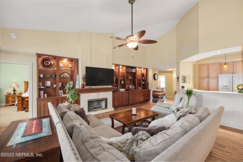 Condo in Saint Augustine, Florida, 3 bedrooms  № 767146 - photo 9