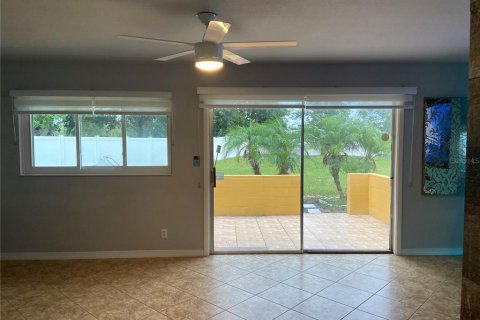 Casa en venta en Orlando, Florida, 3 dormitorios, 145.95 m2 № 1382732 - foto 21