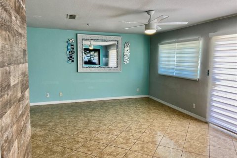 Casa en venta en Orlando, Florida, 3 dormitorios, 145.95 m2 № 1382732 - foto 15