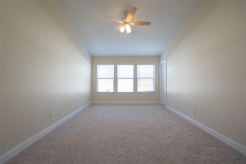 Townhouse in Winter Park, Florida 3 bedrooms, 156.26 sq.m. № 1337254 - photo 16