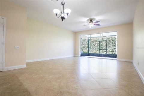 Townhouse in Winter Park, Florida 3 bedrooms, 156.26 sq.m. № 1337254 - photo 12