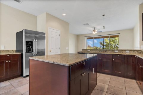 Adosado en venta en Saint Petersburg, Florida, 3 dormitorios, 189.89 m2 № 1302032 - foto 13