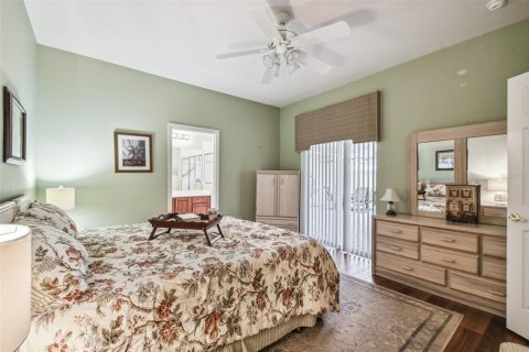 Duplex à vendre à Kissimmee, Floride: 2 chambres, 122.35 m2 № 1406434 - photo 17