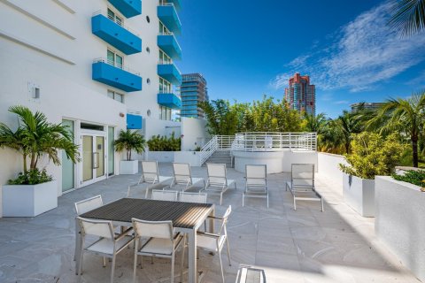 Condominio en venta en Miami Beach, Florida, 1 dormitorio, 67.26 m2 № 981964 - foto 10