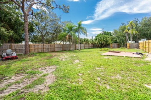 Terreno en venta en Nokomis, Florida № 1371142 - foto 4