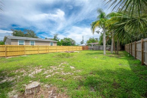 Land in Nokomis, Florida № 1371142 - photo 1