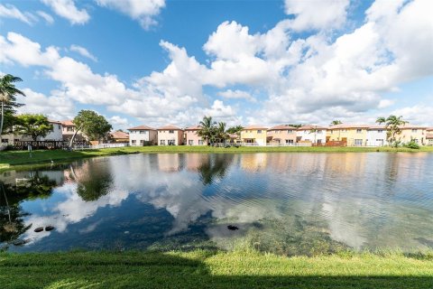 House in Homestead, Florida 5 bedrooms, 202.53 sq.m. № 1417827 - photo 26