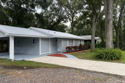 House in Tampa, Florida 3 bedrooms, 111.2 sq.m. № 1362074 - photo 7