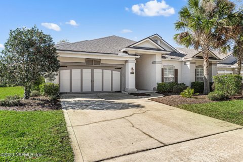 Villa ou maison à vendre à St. Johns, Floride: 5 chambres, 240.71 m2 № 882023 - photo 1